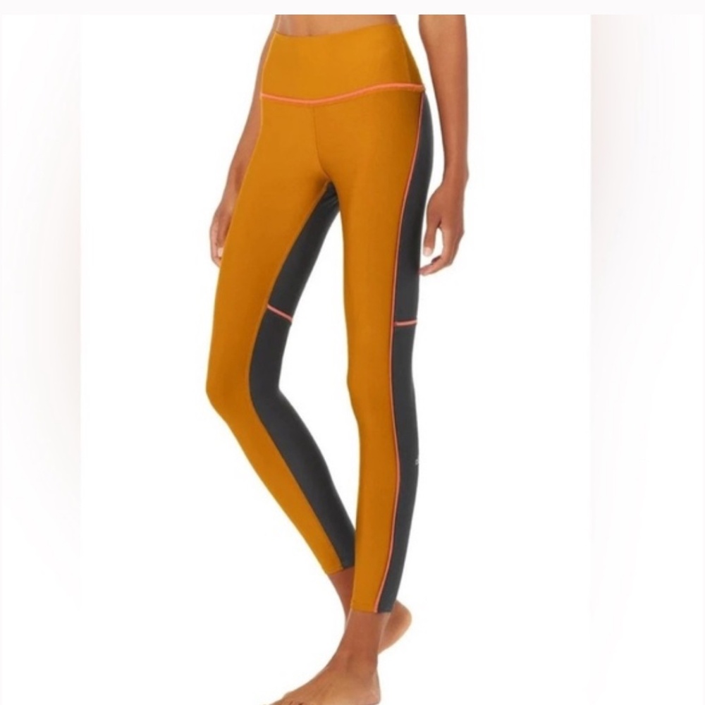 Alo high waisted airlift 7/8 legging XS